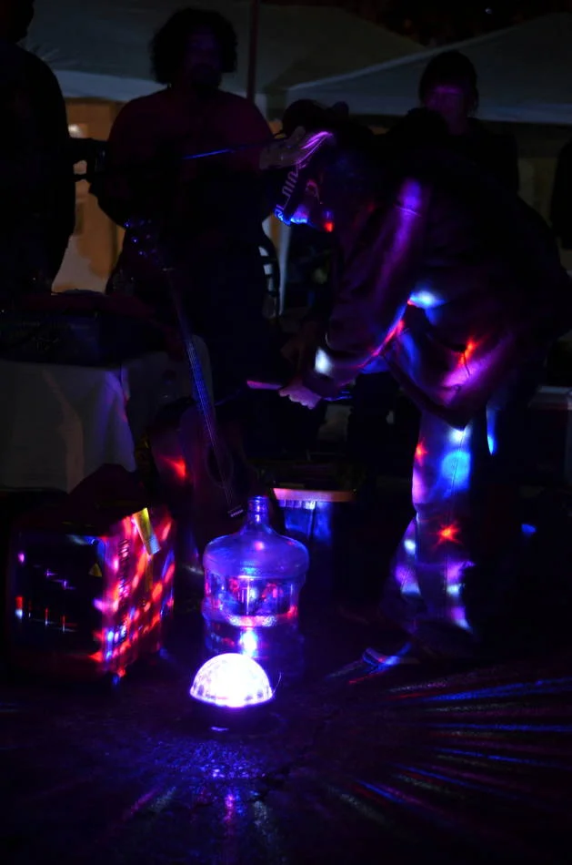 They brought a guitar and a light-up disco ball to feed homeless people on a winter night. I did not expect that. Neither did the people they fed.
