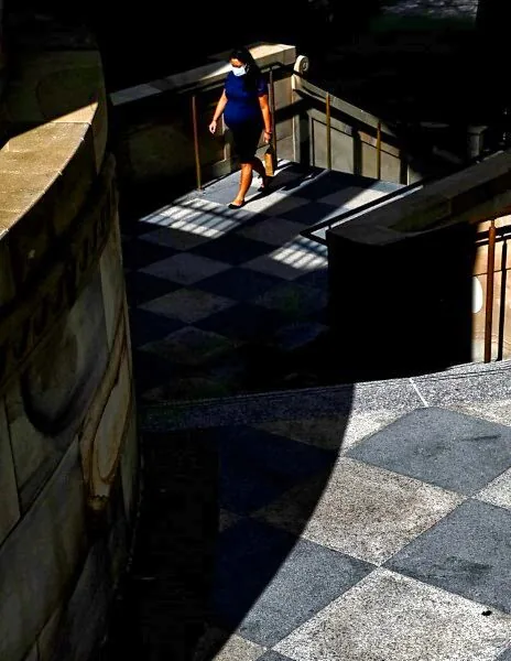 Street photography by Chris Harvey